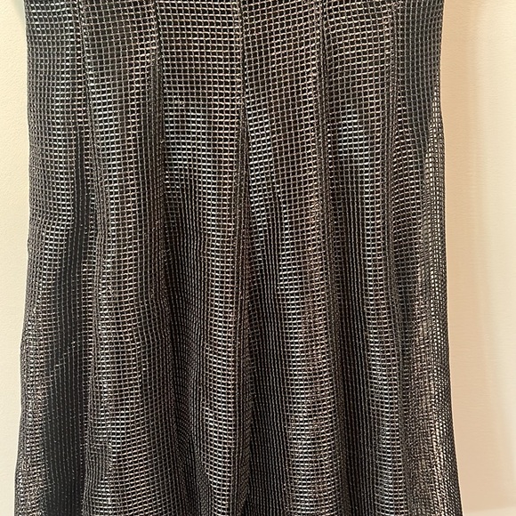 MIDI length elegant custom made dress - Picture 3 of 7